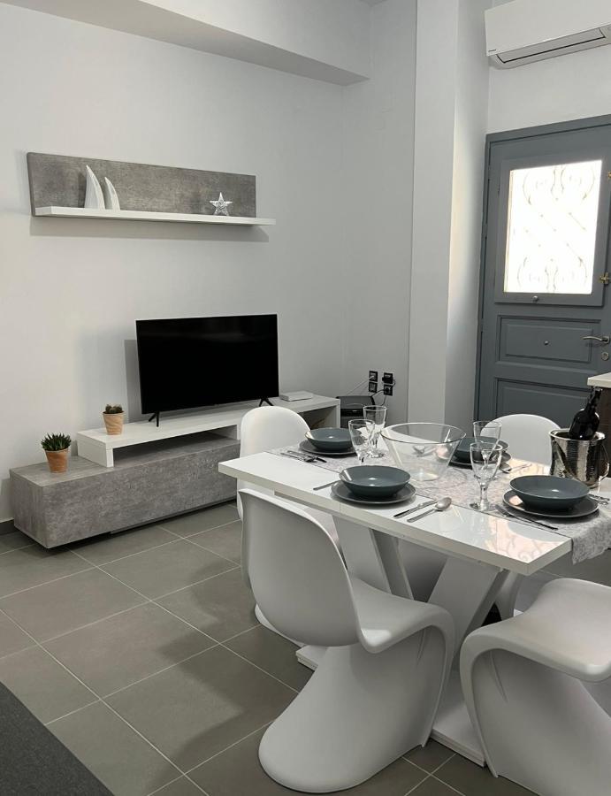 Thania'S House ,4 Minutes From The Center Of Hermoulis Ermoupoli Dış mekan fotoğraf